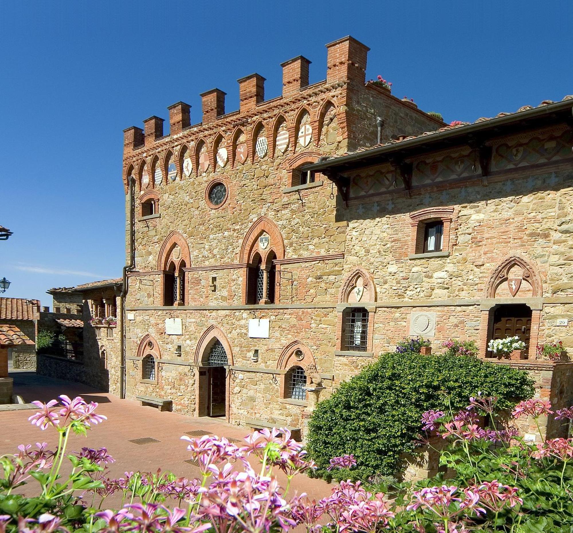 Aparthotel Castelletto Di Montebenichi Monte Benichi Exterior foto