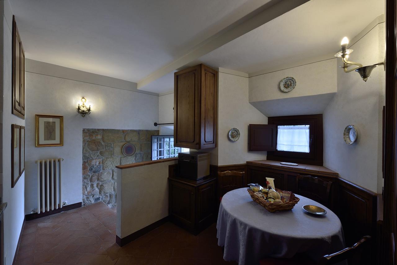 Aparthotel Castelletto Di Montebenichi Monte Benichi Exterior foto