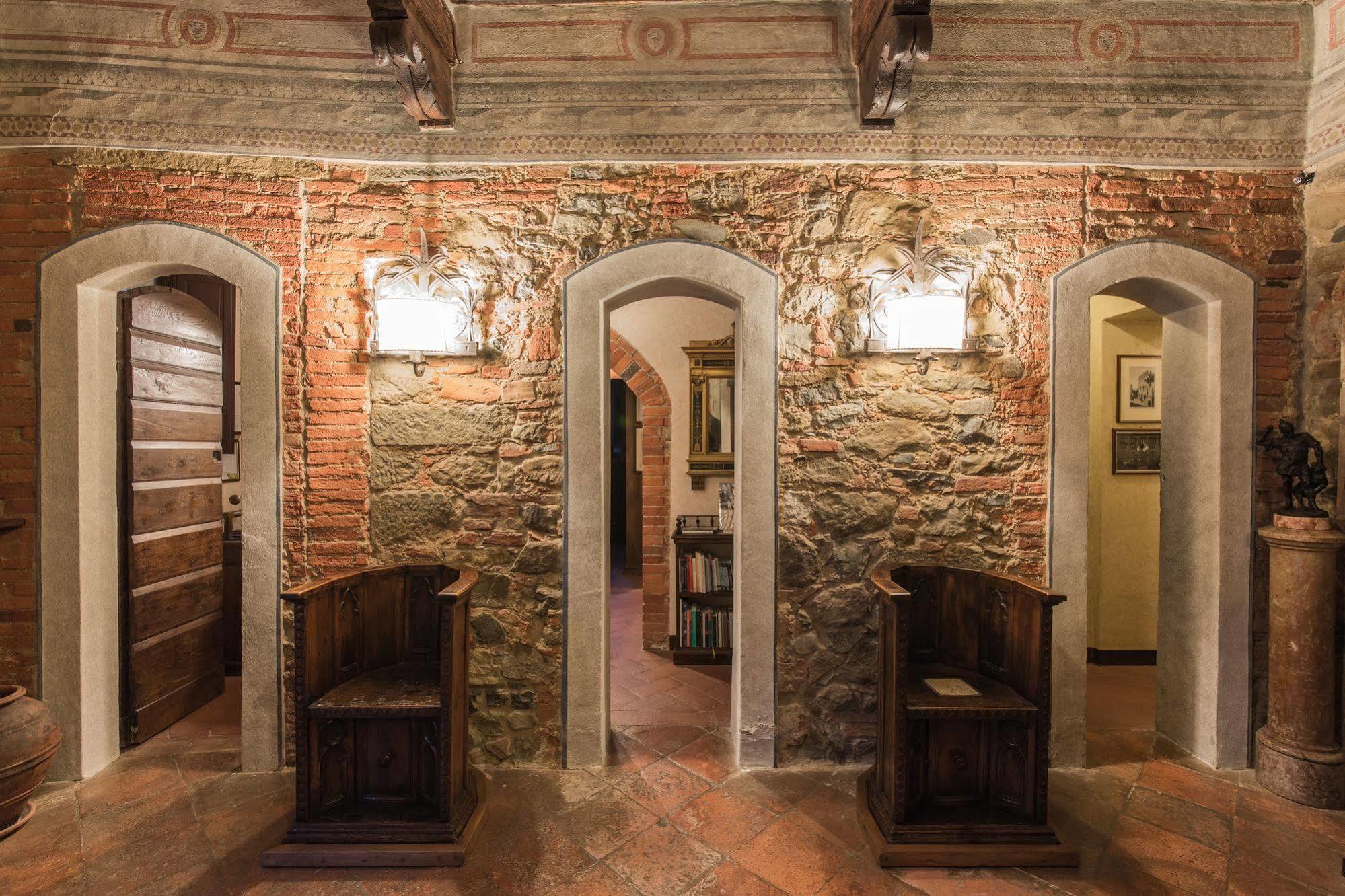 Aparthotel Castelletto Di Montebenichi Monte Benichi Exterior foto