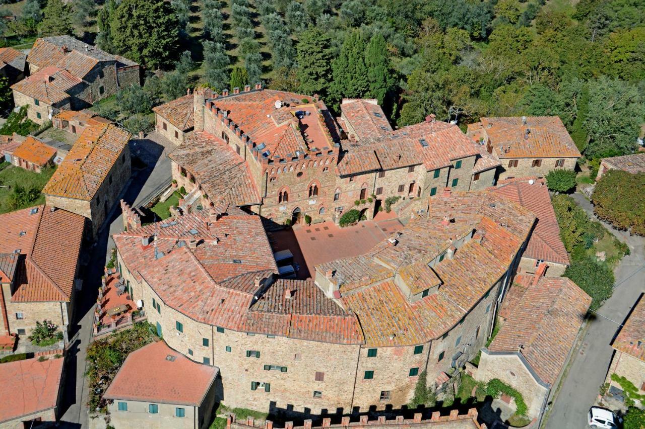 Aparthotel Castelletto Di Montebenichi Monte Benichi Exterior foto